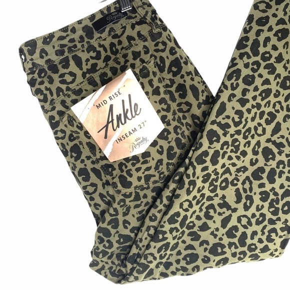 NWT Royalty Denim Olive Animal Print - Picture 9 of 11